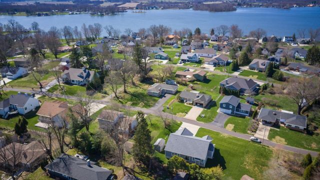 107 Dartmouth Road SE, Hebron, OH 43025