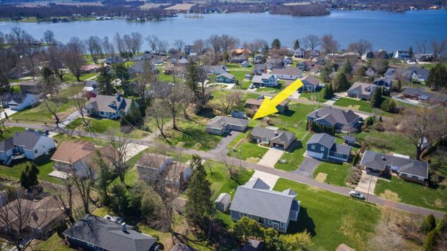 107 Dartmouth Road SE, Hebron, OH 43025
