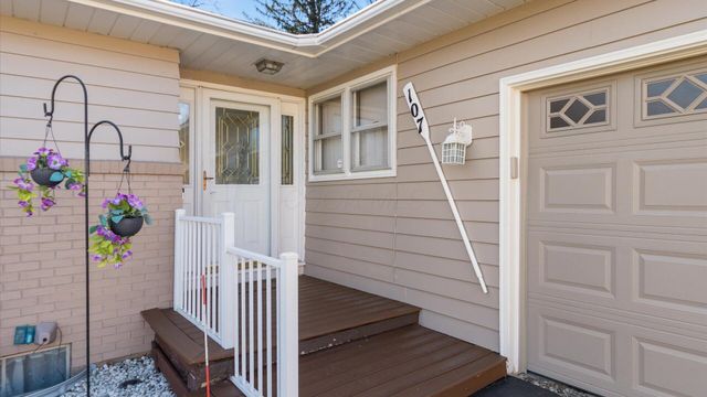 107 Dartmouth Road SE, Hebron, OH 43025