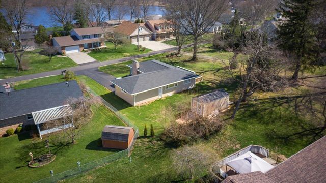 107 Dartmouth Road SE, Hebron, OH 43025