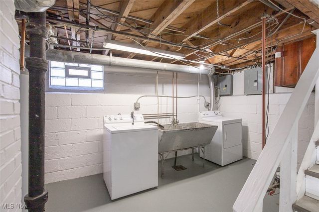 4636 W 157th Street, Cleveland, OH 44135