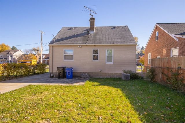 4636 W 157th Street, Cleveland, OH 44135