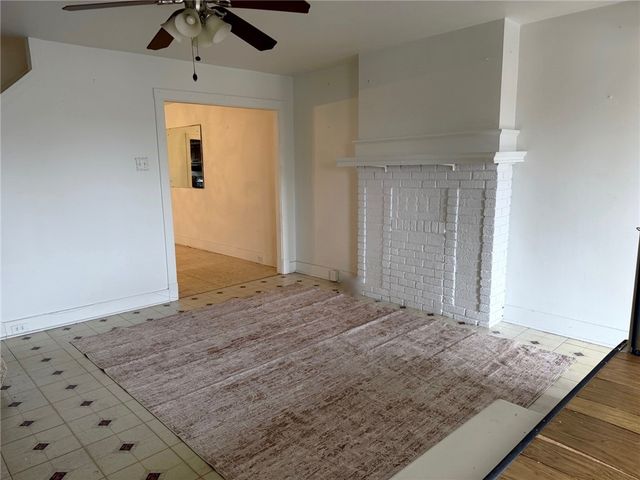 6333 Glenview Place, Highland Park, PA 15206