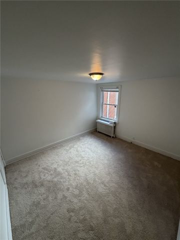 6333 Glenview Place, Highland Park, PA 15206