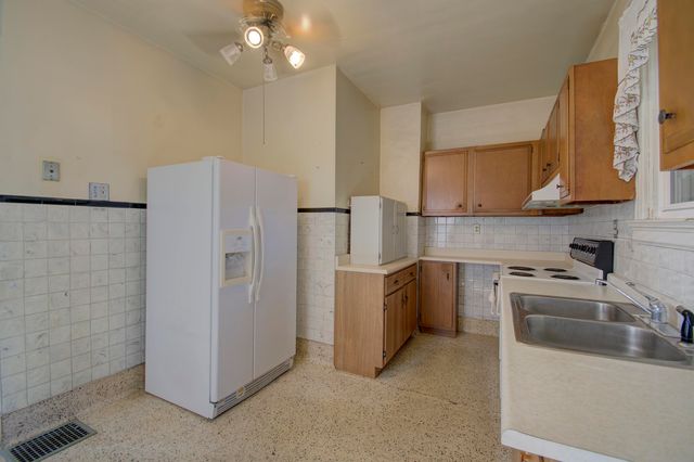 3814 Leslie Avenue, Latonia, KY 41015