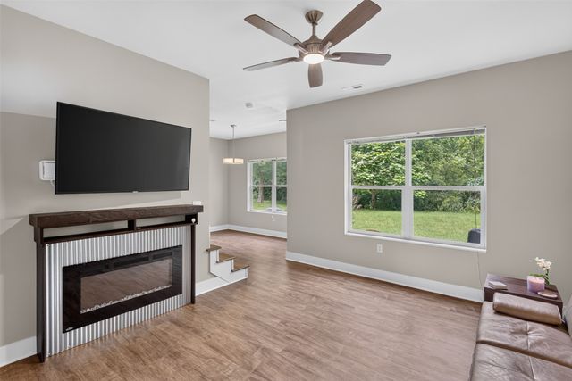 2707 Bobcat Drive, Ames, IA 50014