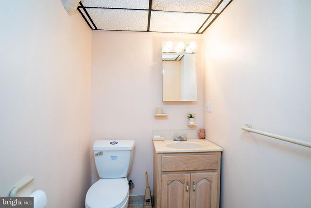 5 GLENGARRY WAY, West Windsor, NJ 08550
