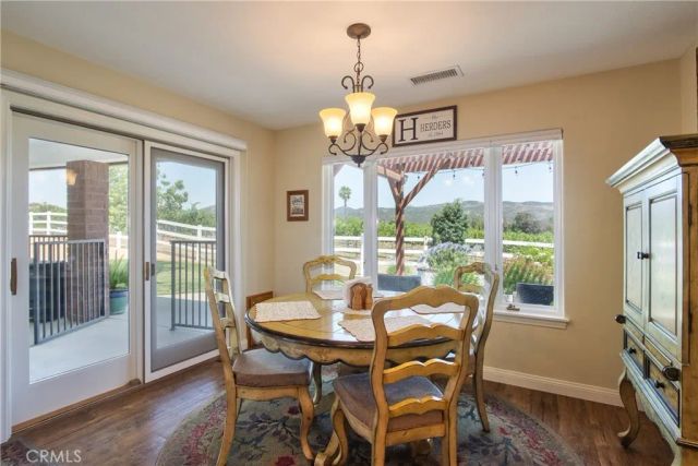 38155 Avenida La Cresta, Murrieta, CA 92562