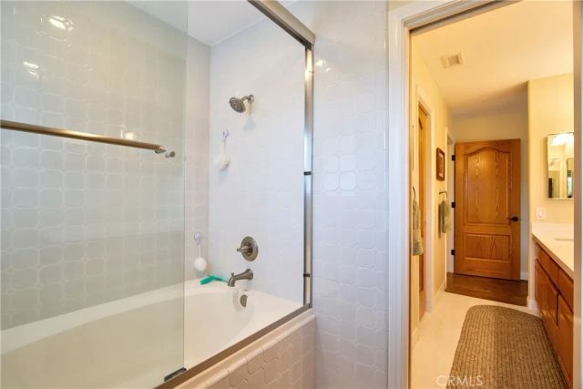 38155 Avenida La Cresta, Murrieta, CA 92562