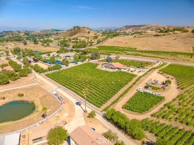 38155 Avenida La Cresta, Murrieta, CA 92562
