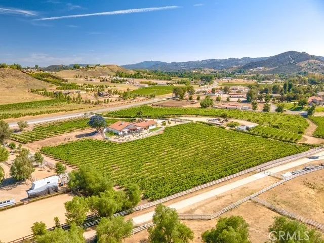 38155 Avenida La Cresta, Murrieta, CA 92562