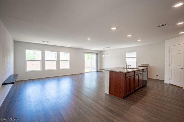 5548 Anshan Street, Las Vegas, NV 89148