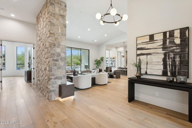 22719 N 93RD Street, Scottsdale, AZ 85255