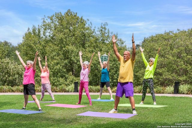 1 Towers Park Ln Apt 1512, San Antonio, TX 78209