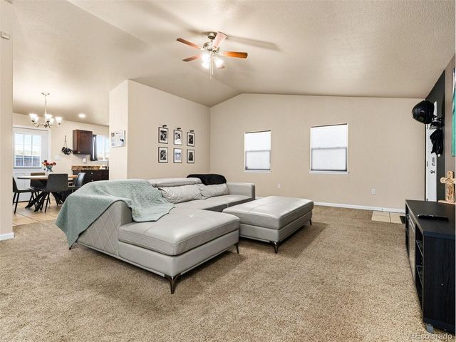 617 S Norwood Ave, Pueblo, CO 81001