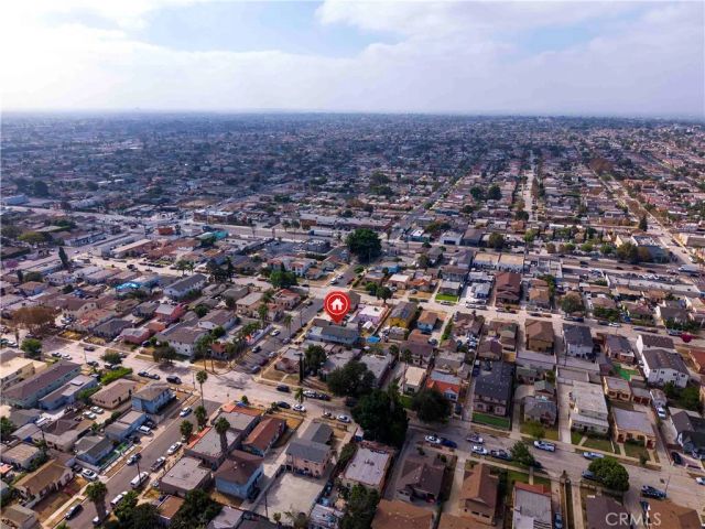 8463 S Halldale, Los Angeles, CA 90047