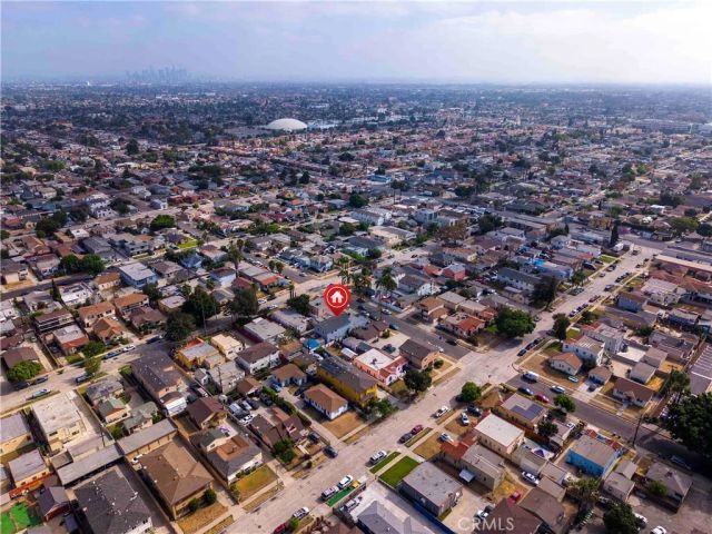 8463 S Halldale, Los Angeles, CA 90047