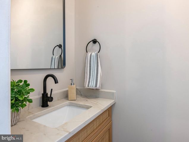 1920 ANDRE CT, Reading, PA 19610