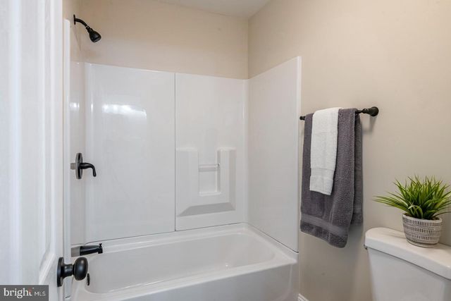 1920 ANDRE CT, Reading, PA 19610