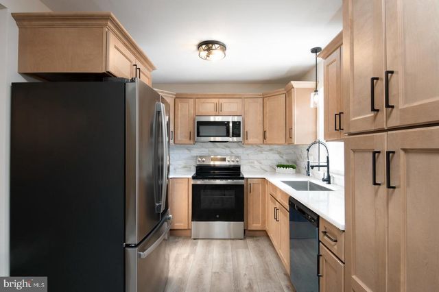 1920 ANDRE CT, Reading, PA 19610