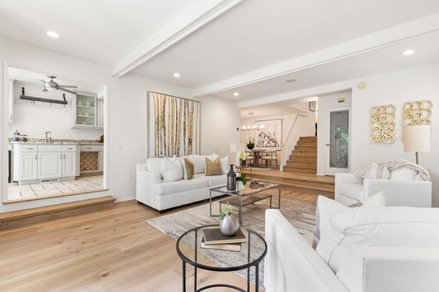 546 Sand Hill Circle, Menlo Park, CA 94025