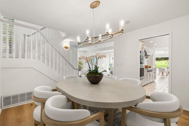 546 Sand Hill Circle, Menlo Park, CA 94025