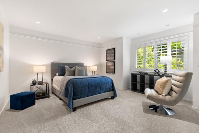 546 Sand Hill Circle, Menlo Park, CA 94025