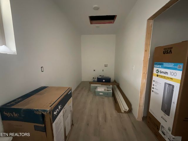 676 Monte Wood Circle, Pigeon Forge, TN 37863