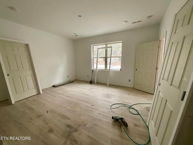 676 Monte Wood Circle, Pigeon Forge, TN 37863