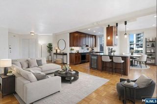 1450 Palisade 3I, Fort Lee, NJ 07024