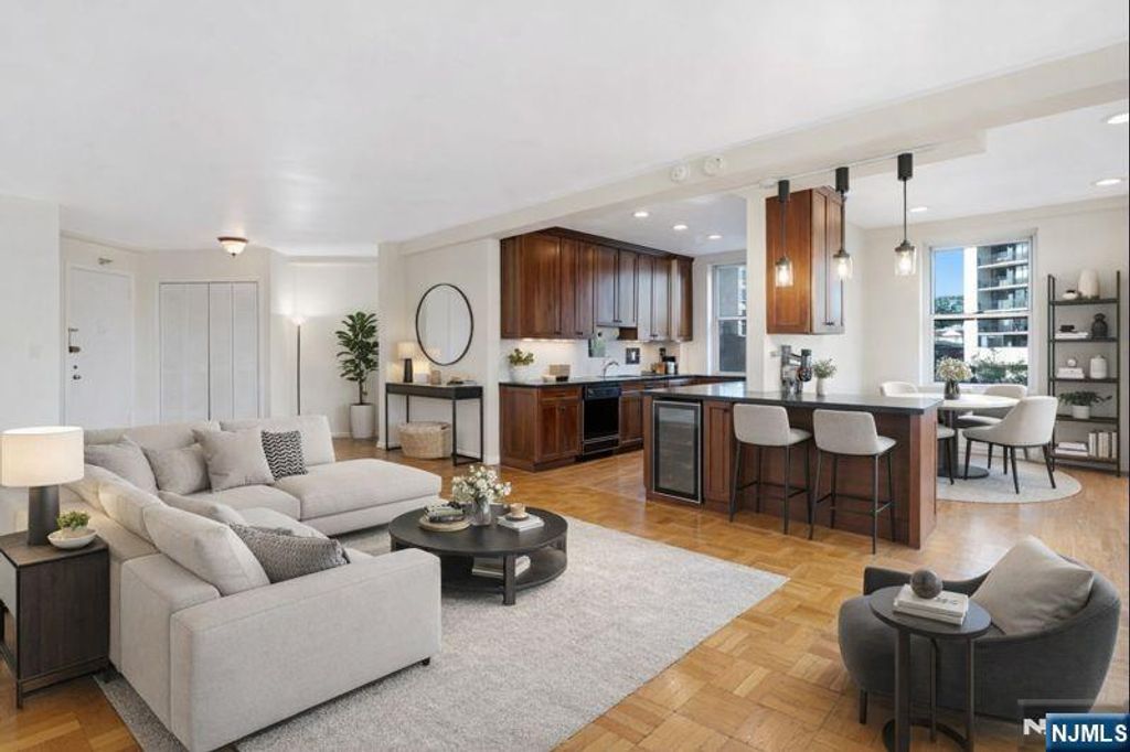 1450 Palisade 3I, Fort Lee, NJ 07024