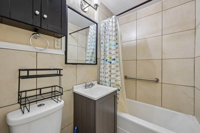 5327 Colfax Avenue N, Brooklyn Center, MN 55430