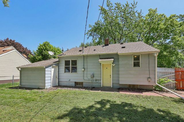 5327 Colfax Avenue N, Brooklyn Center, MN 55430