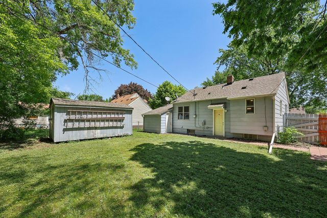 5327 Colfax Avenue N, Brooklyn Center, MN 55430