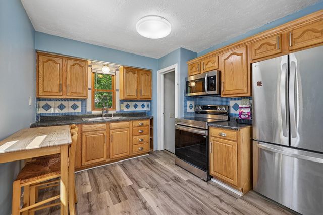 5327 Colfax Avenue N, Brooklyn Center, MN 55430