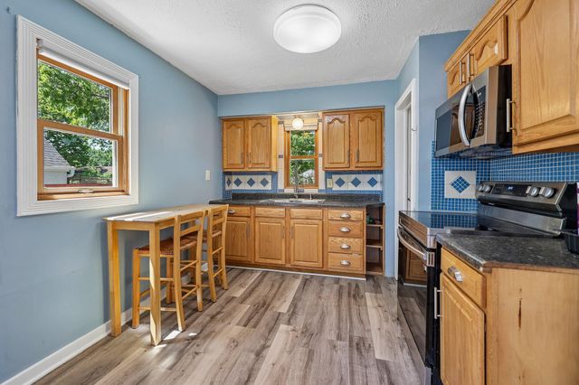5327 Colfax Avenue N, Brooklyn Center, MN 55430