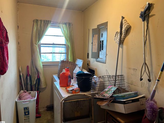 276 Al Drive, Clinton, SC 29325