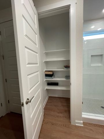 2421 Rosette LN, Leander, TX 78641