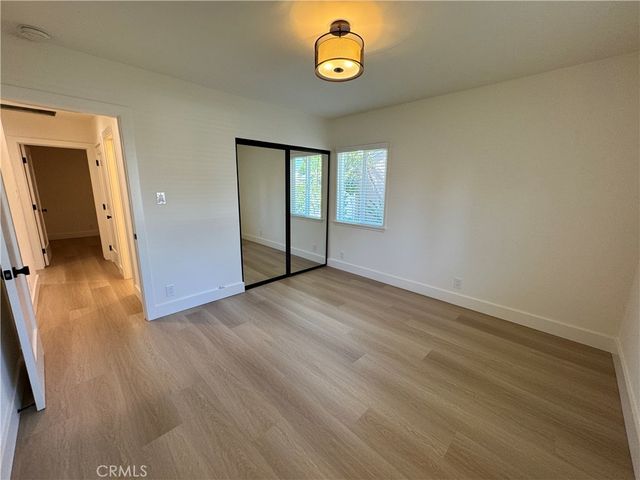 6837 Oak Park Avenue, Lake Balboa, CA 91406