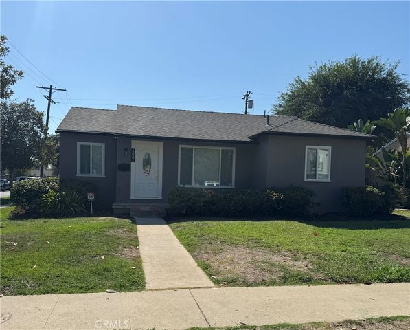 6837 Oak Park Avenue, Lake Balboa, CA 91406