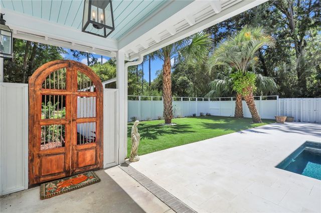 121 Colonial Drive, St Simons Island, GA 31522