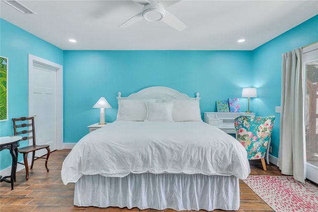 121 Colonial Drive, St Simons Island, GA 31522