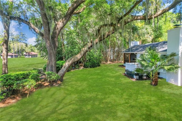 121 Colonial Drive, St Simons Island, GA 31522