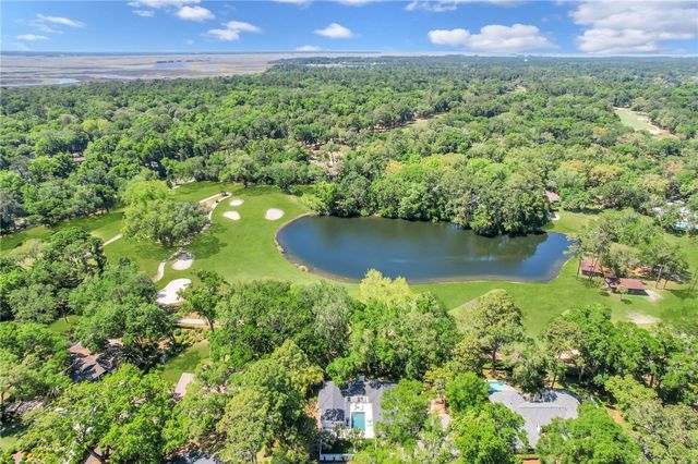 121 Colonial Drive, St Simons Island, GA 31522