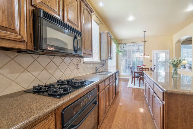 3313 Leanne Drive, Flower Mound, TX 75022