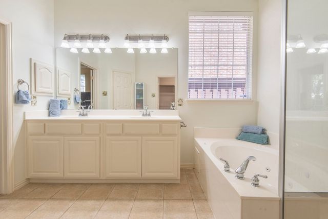 3313 Leanne Drive, Flower Mound, TX 75022