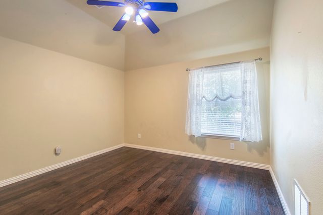 3313 Leanne Drive, Flower Mound, TX 75022