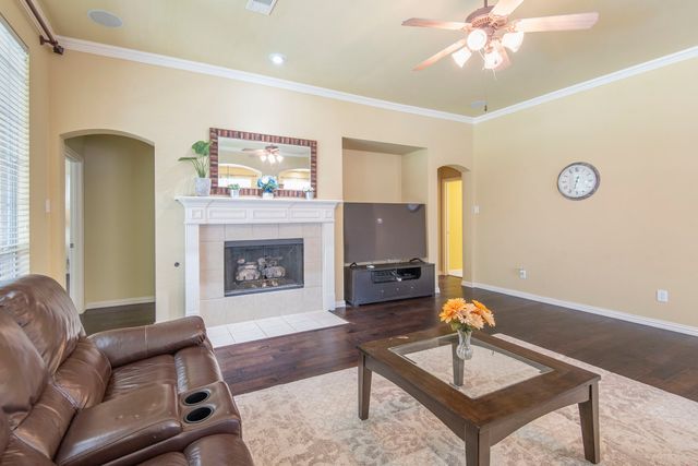 3313 Leanne Drive, Flower Mound, TX 75022