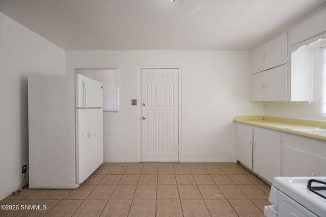 1015 Mechem Avenue, Las Cruces, NM 88005