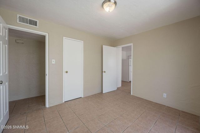 1015 Mechem Avenue, Las Cruces, NM 88005